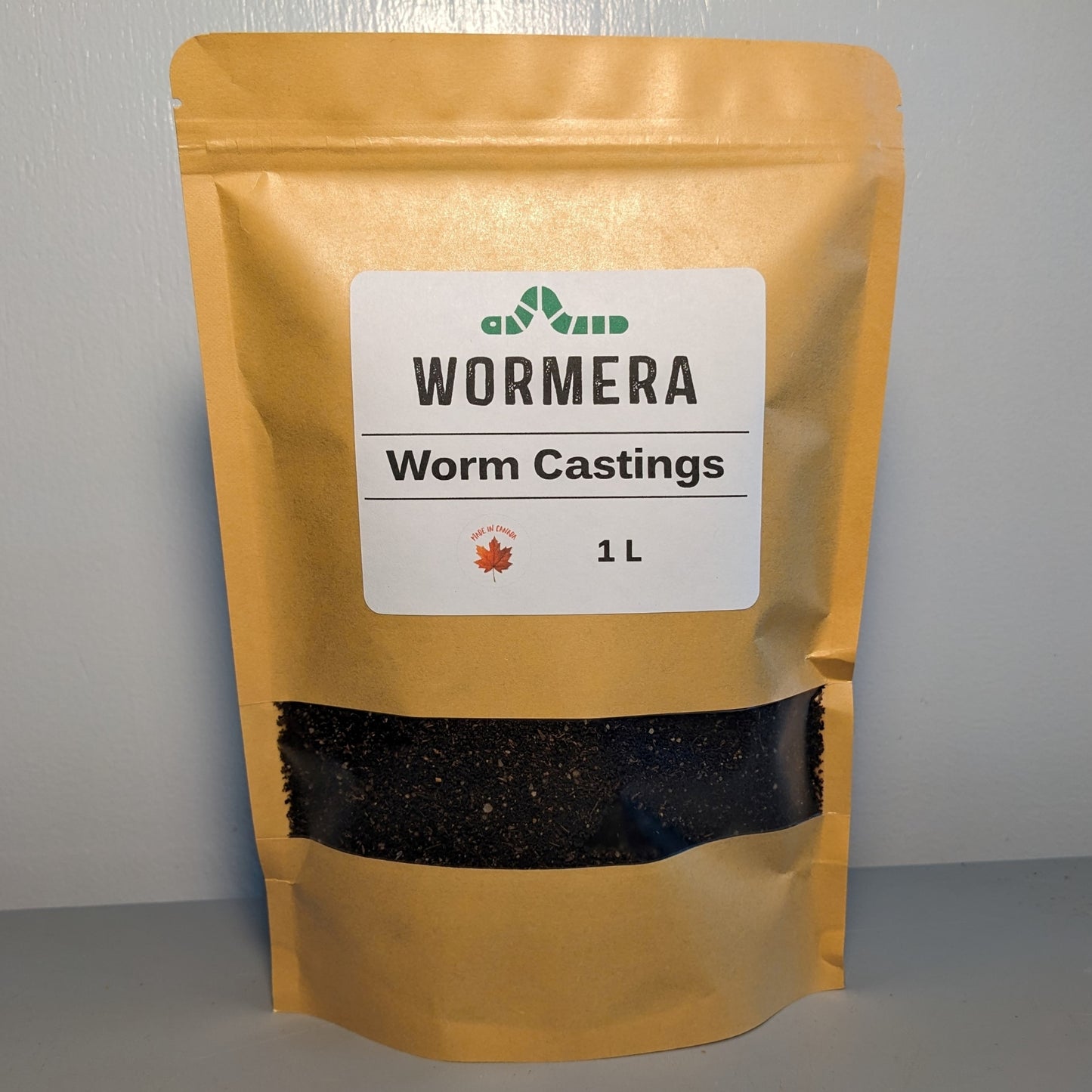 Red wiggler worm castings 1 litre size.